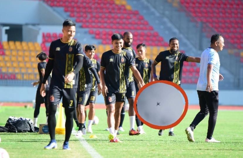 Terciduk Drone Asing Memata-matai Latihan Pemain Sriwijaya FC, Jafri Sastra Murkah! 