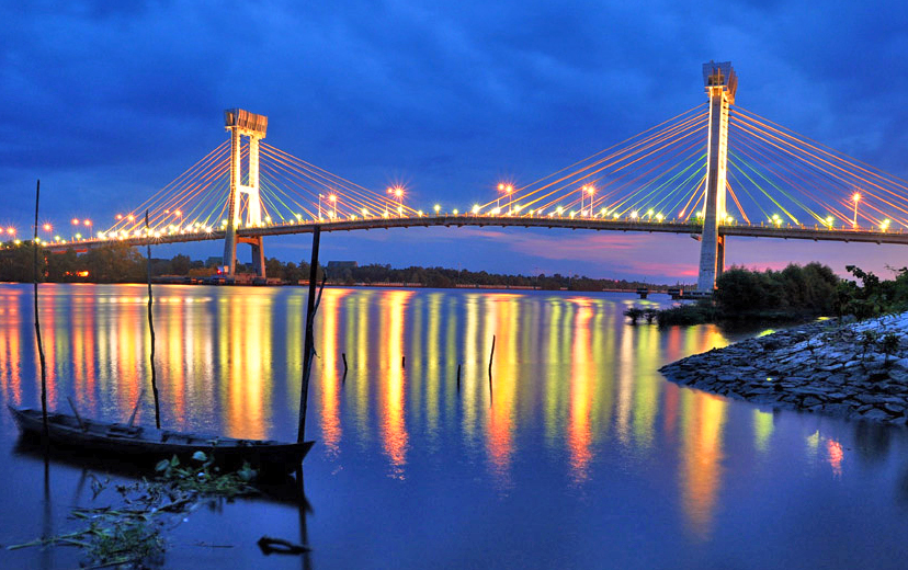 5 Jembatan Megah dan Terpanjang yang Terbentang di Pulau Sumatera