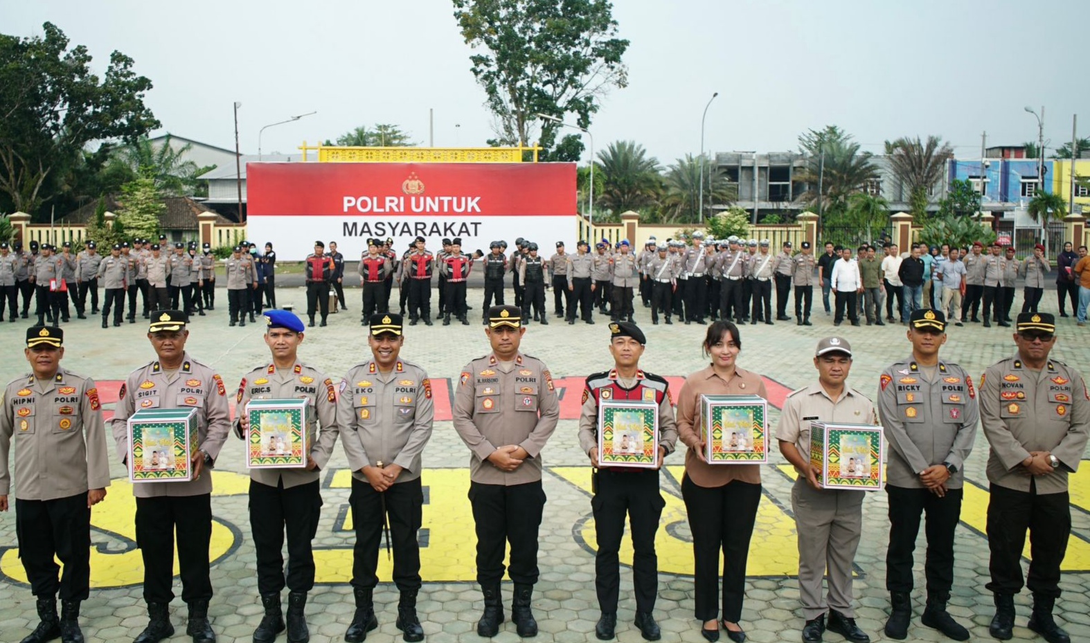 Wujud Kepedulian dan Kekompakan Keluarga Besar Polres OKI, Kapolres Berbagi di Bulan Ramadan