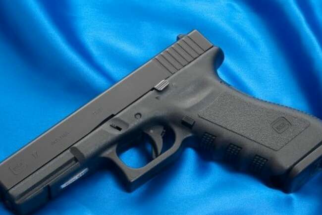 Bharada E Pakai Glock 17 Punya Lima Peluru, Tapi Brigadir J Punya 7 Luka Tembak