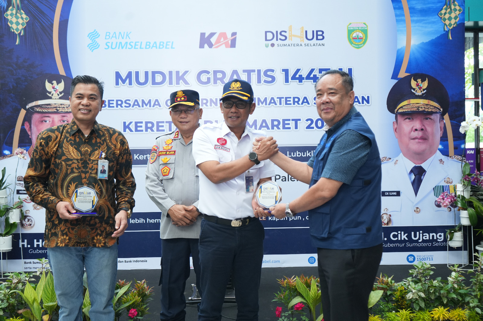 Sinergi KAI Palembang, Pemprov Sumsel, dan Bank Sumsel Babel Berangkatkan Ribuan Pemudik Gratis dari Kertapati