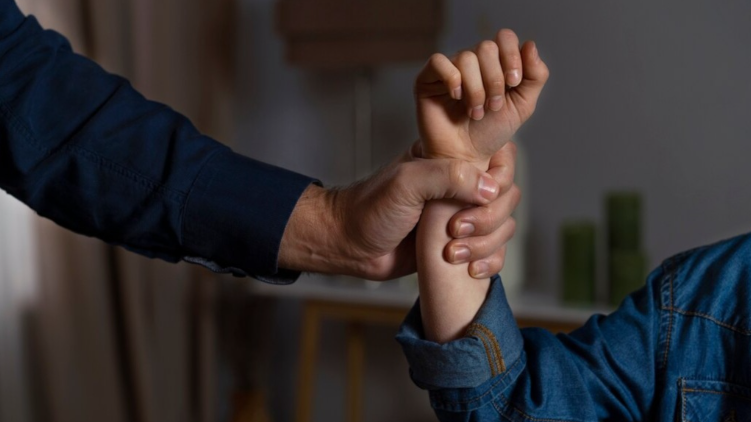 Pria Di Palembang Diduga Lakukan Perbuatan Asusila Berulang Kali, Warga Bertindak