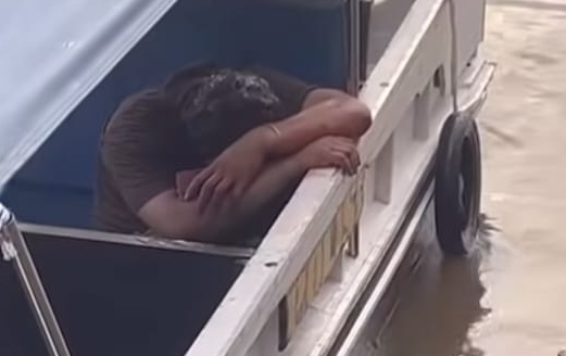 Viral, Maling Kabel Jembatan Musi VI Palembang Dikepung Warga Terjun ke Sungai Musi