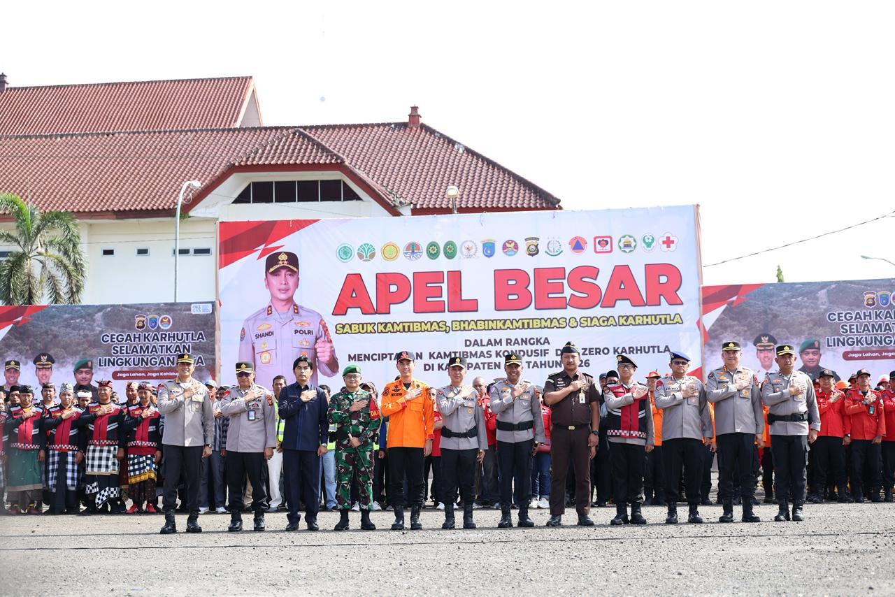 Kapolda Sumsel Pimpin Apel Besar Sabuk Kamtibmas di OKI, Target Zero Karhutla 2026