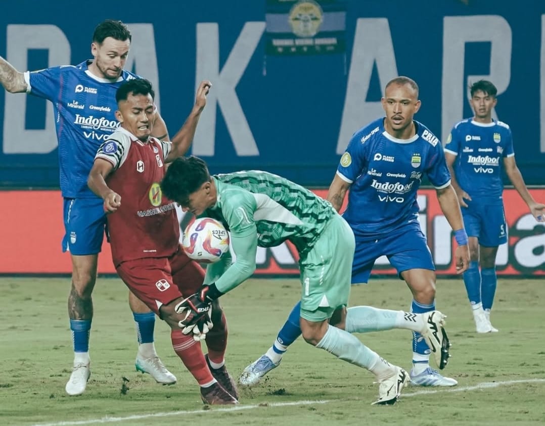 Juara Liga 1 BRI 2025 Nyaris Ternoda, Gol bunuh Diri Detik Akhir Selamatkan Muka Persib Bandung
