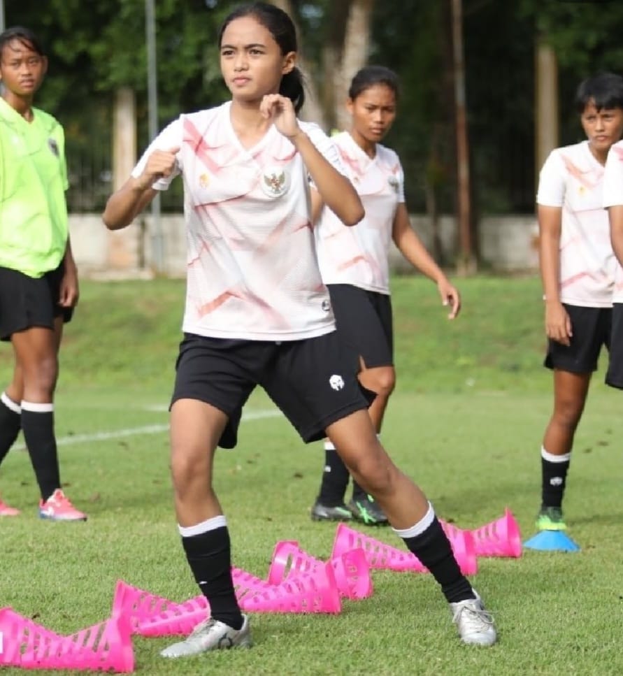 Sepakbola Wanita Indonesia vs Singapura