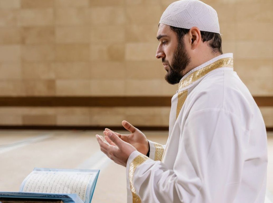 Hati Gelisah dan Tak Tenang Saat Ditimpa Musibah? Menurut Islam, Berikut 7 Cara yang Bisa Tentramkan Jiwa