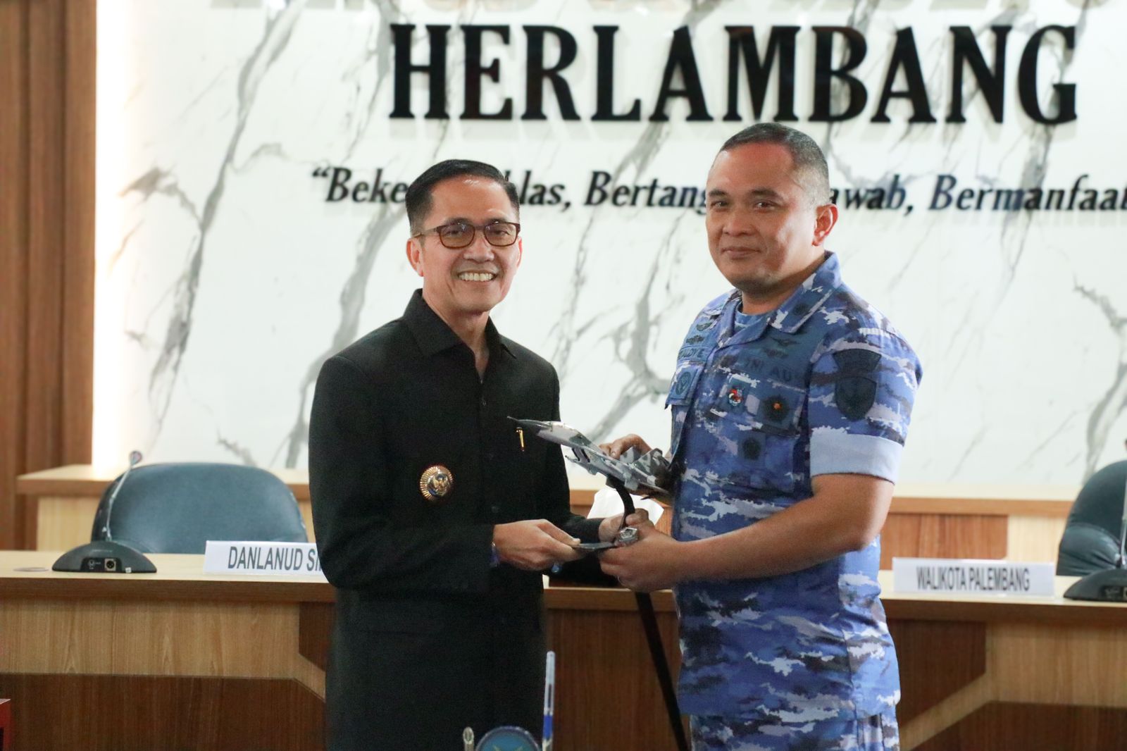 Kolaborasi Strategis: Pemkot Palembang Resmi Terima Hibah Tanah dari Lanud Sri Mulyono Herlambang