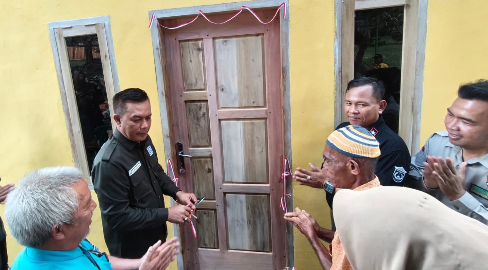 Hadiri Serah Terima Rumah Layak Huni, Anggota Fraksi Gerindra DPRD Ogan Ilir Apresiasi Kinerja Baznas