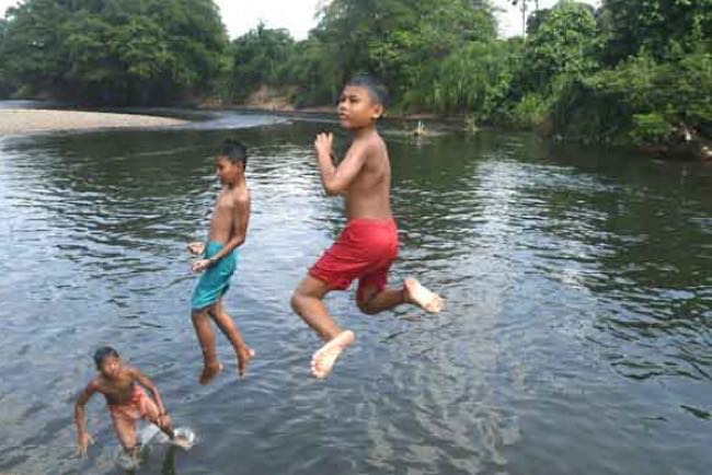 Destinasi Wisata Napal Manjur, Tawarkan Wisata Rafting dan Kenalkan Situs Makam Keramat