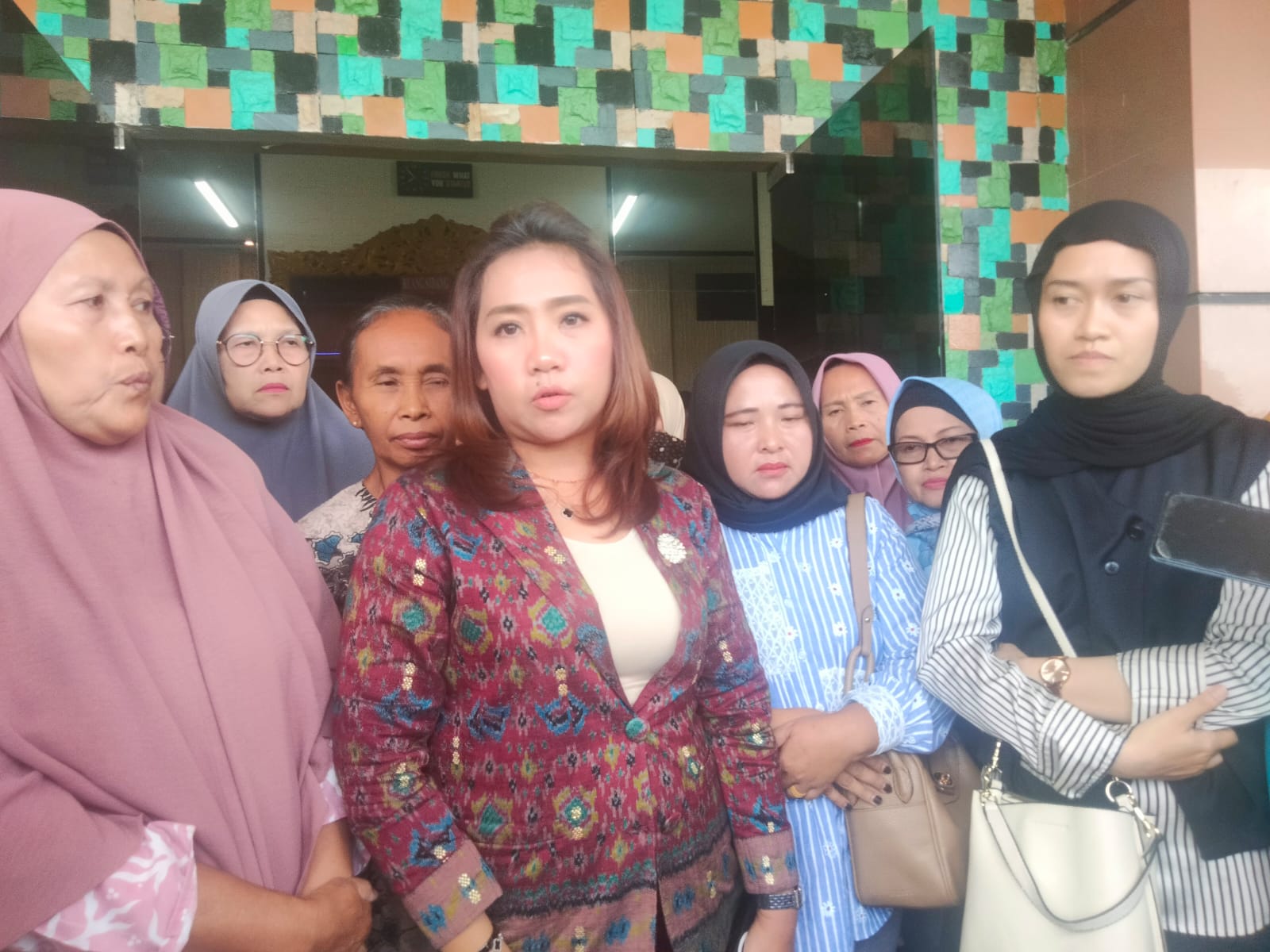 Hanya Didakwa Pasal Perjudian, Keluarga Korban Fokus Pembuktian Perkara: Enak Banget Dia!