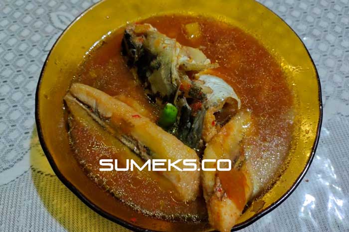 Pindang Sugih Waras OKI, Ada Pisang Kepok di Dalamnya