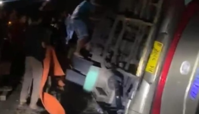 Bus Rombongan Calon Jemaah Umrah Asal Jambi Kecelakaan Tunggal di Muba, 4 Orang Dikabarkan Meninggal