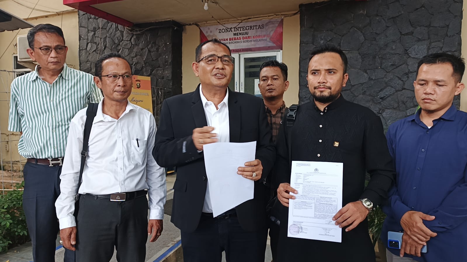 Uang Pesangon Tak Dibayar, 12 Mantan Karyawan Yayasan Izzatuna Palembang Datangi Polda Sumsel