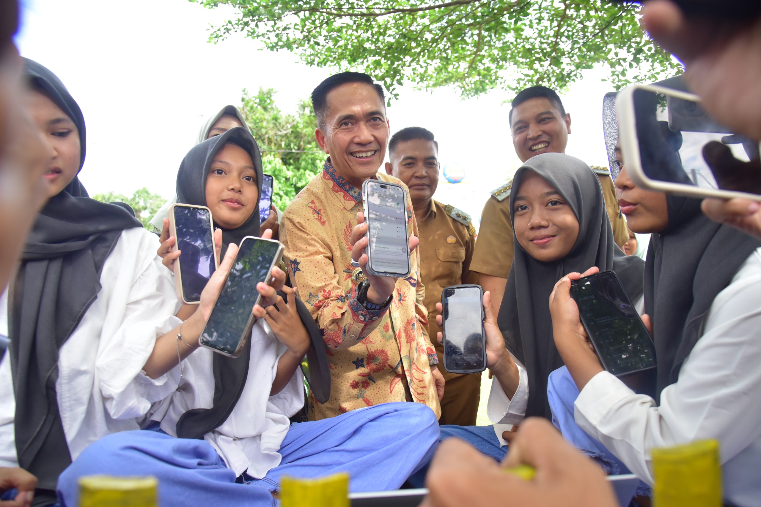 Palembang Makin Digital: Ratu Dewa Resmikan 50 Titik Layanan Wifi Gratis