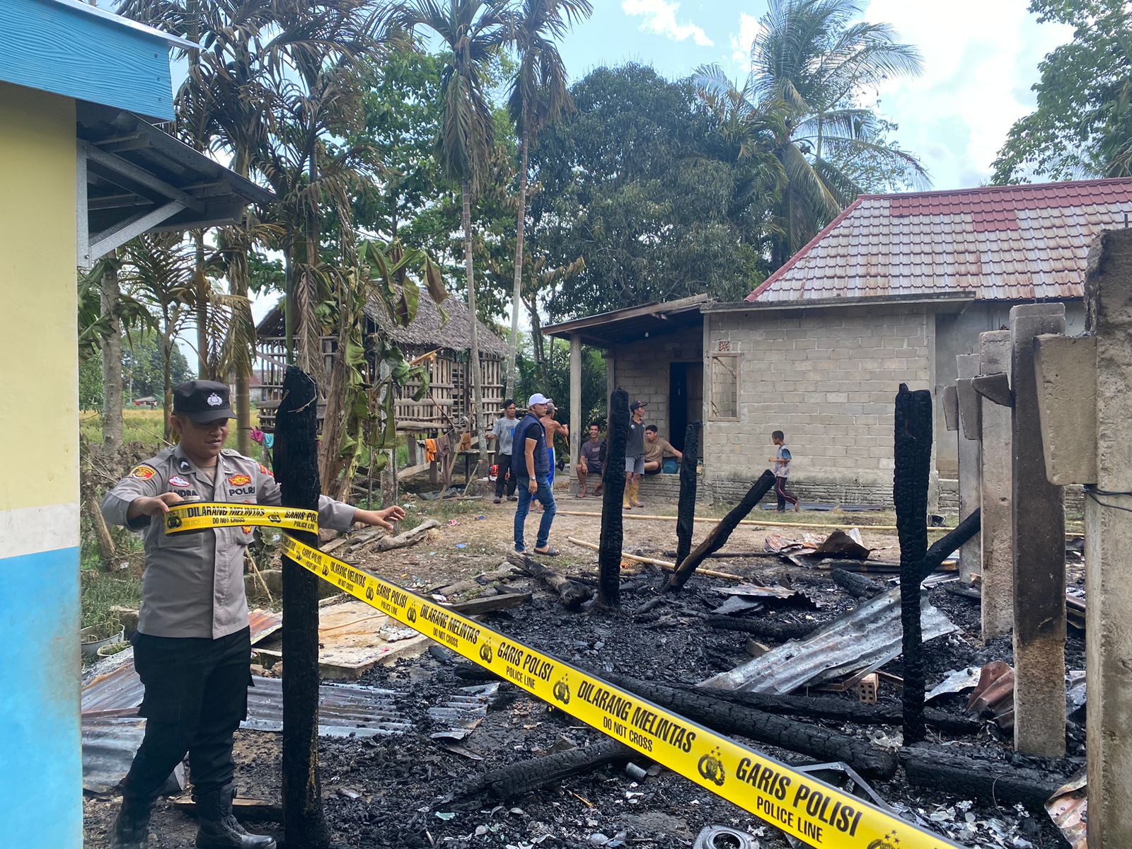 Ditinggal Beli Sembako ke Warung yang Jaraknya 500 Meter, Rumah Warga di Ogan Ilir Terbakar Hingga Tak Tersisa