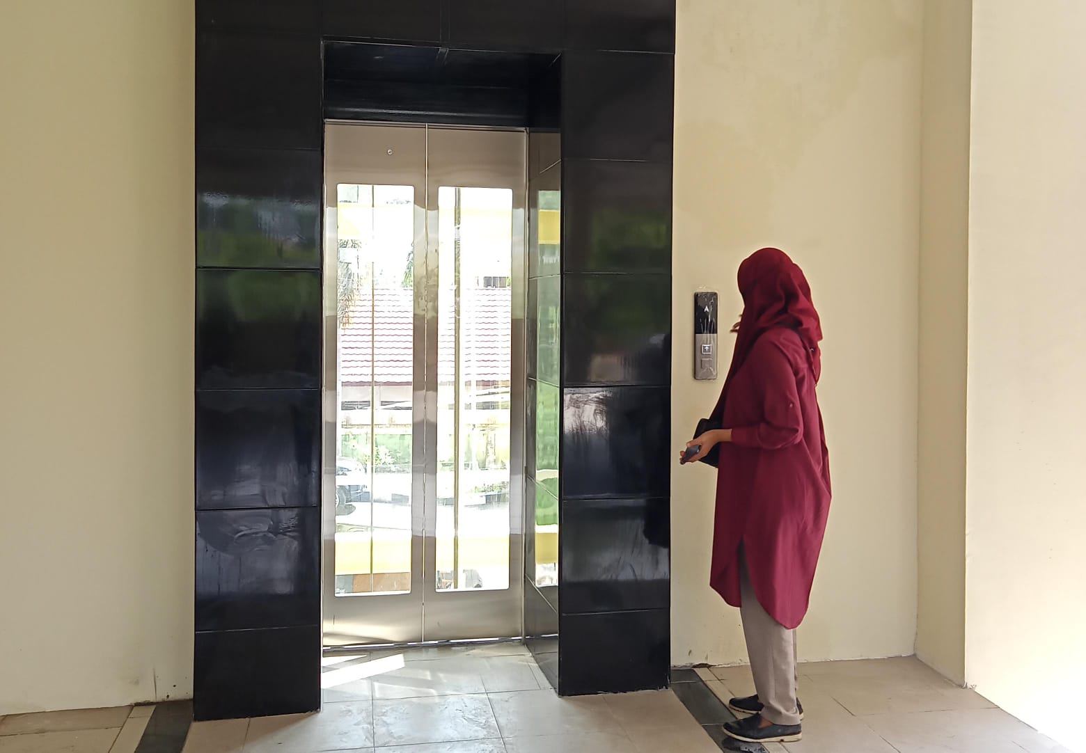 Pembangunan Lift Milik Wakil Rakyat Kota Prabumulih Senilai Rp2 Miliar Hampir Rampung