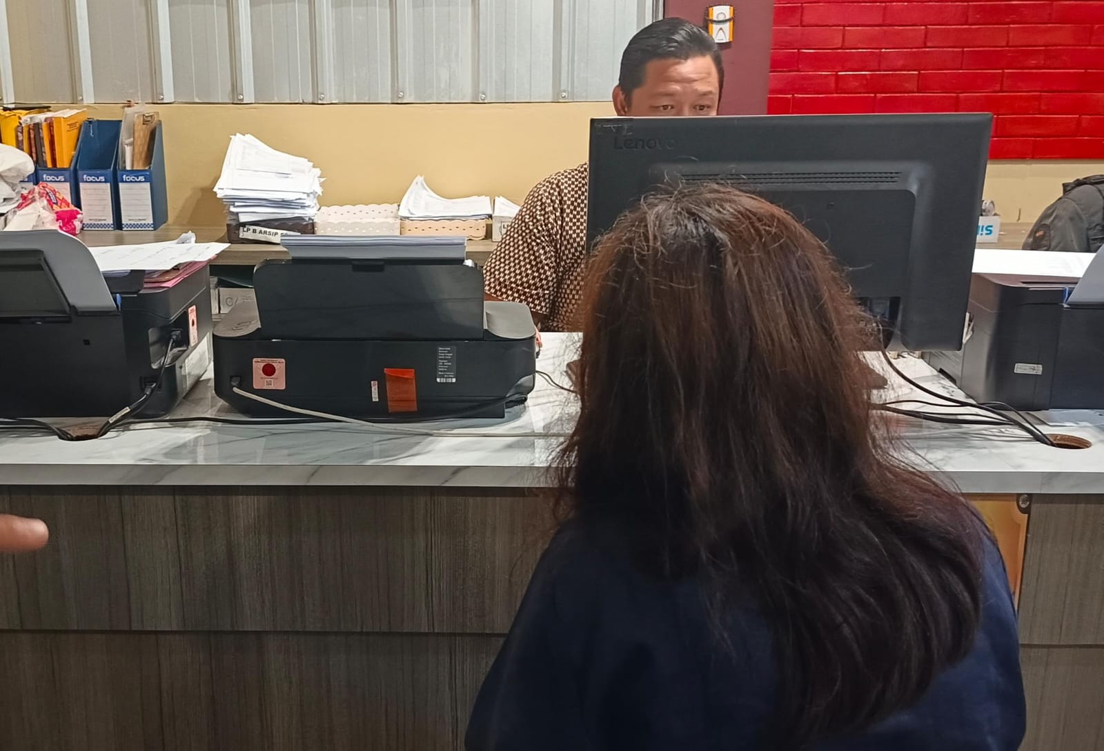 Sedang Tidur dengan Anak di Rumah, IRT di Palembang Dibekap Tetangga dan Nyaris Dirudapaksa 