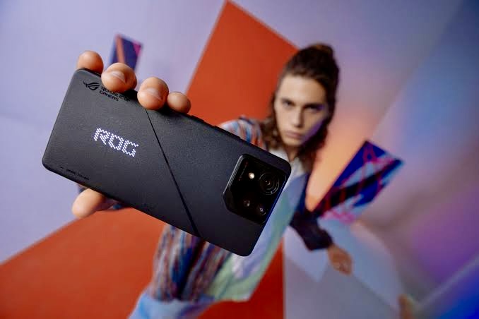 ROG Phone 8 Series Smartphone Gaming Flagship: Segera Meluncur di Indonesia pada 20 Maret 2024