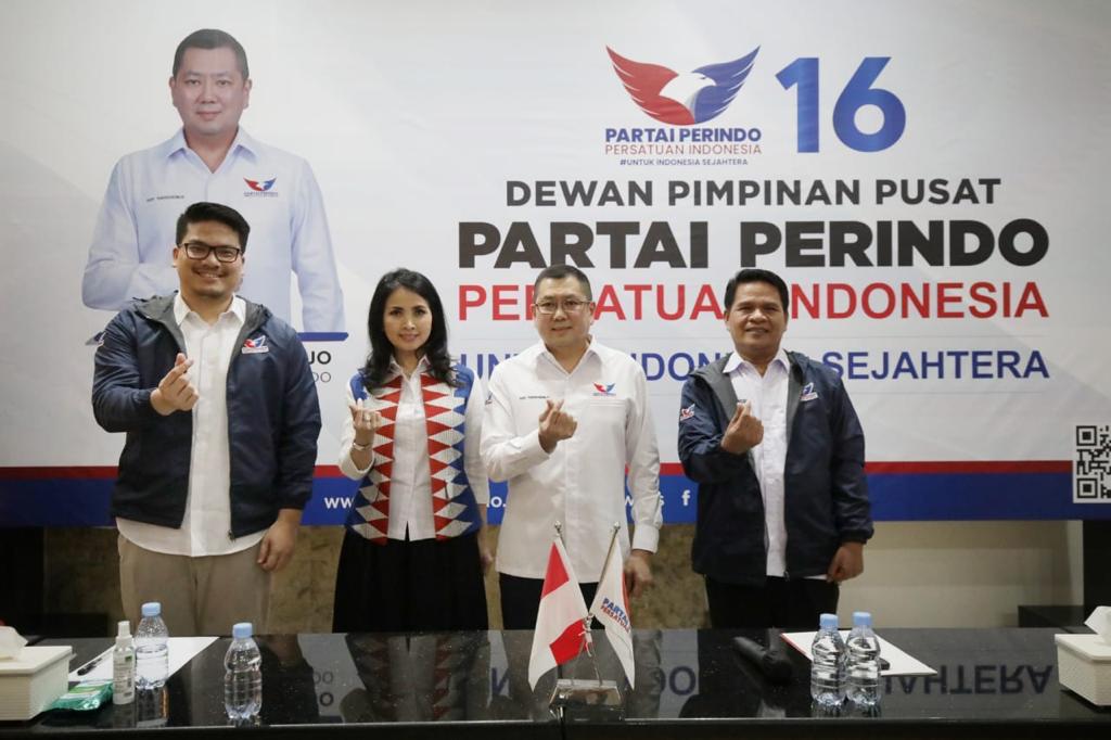 Resmi! HT Lantik Michael Victor Sianipar dan Sortaman Saragih Sebagai Ketua DPP Partai Perindo