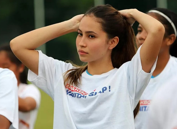 Profil Sabreena Dressler, Pesepakbola Perempun yang Dikabarkan Terjerat Cinta Segitiga