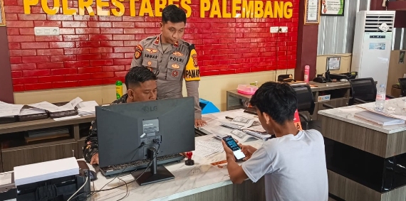 Pelaku Curanmor di Palembang Beraksi Angkat Motor Korban Meski Pakai Kunci Gembok Tambahan