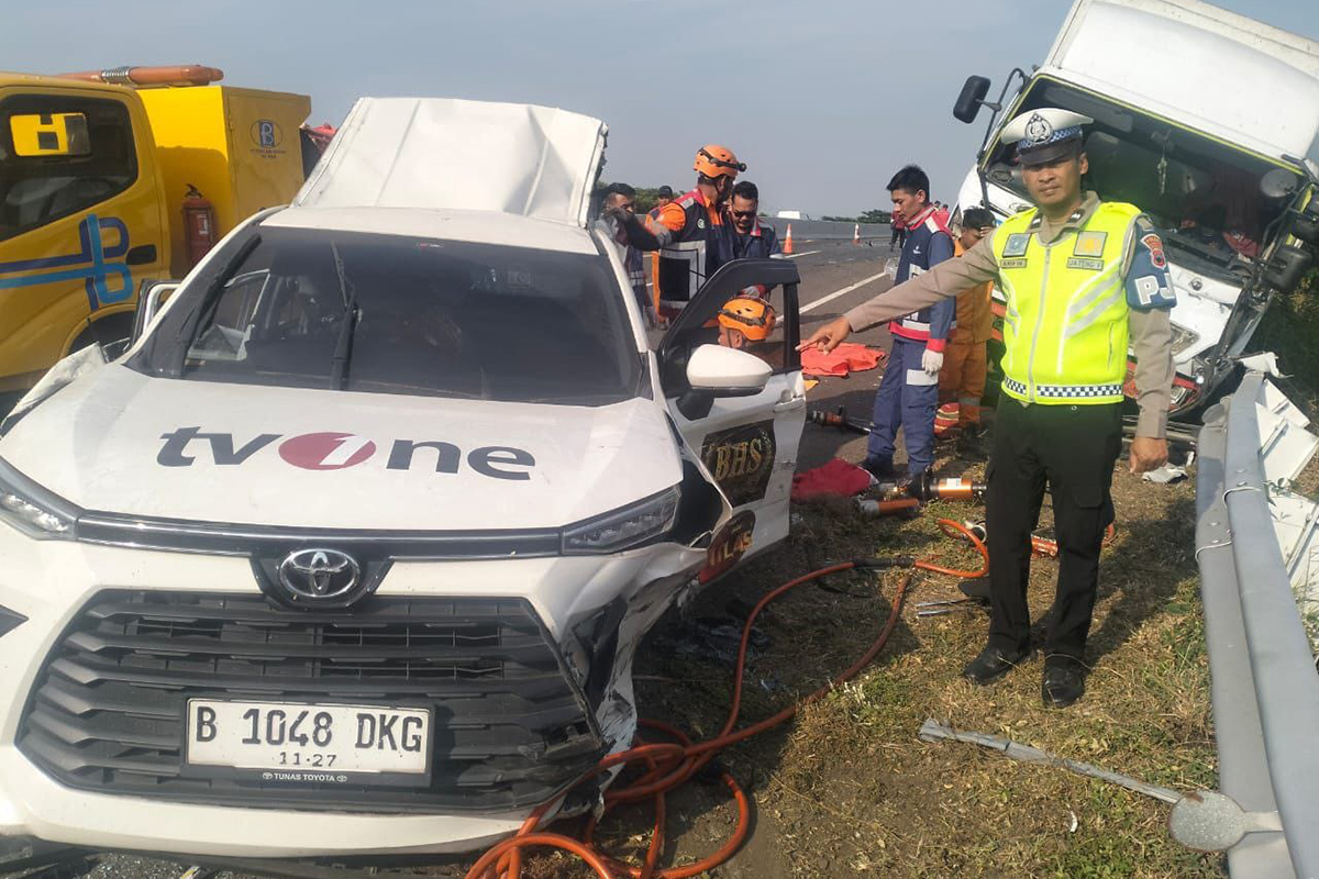 Hendry Ch Bangun Sampaikan Duka Cita atas Kecelakaan Tragis yang Menimpa Kru TV One di Tol Transjawa Pemalang