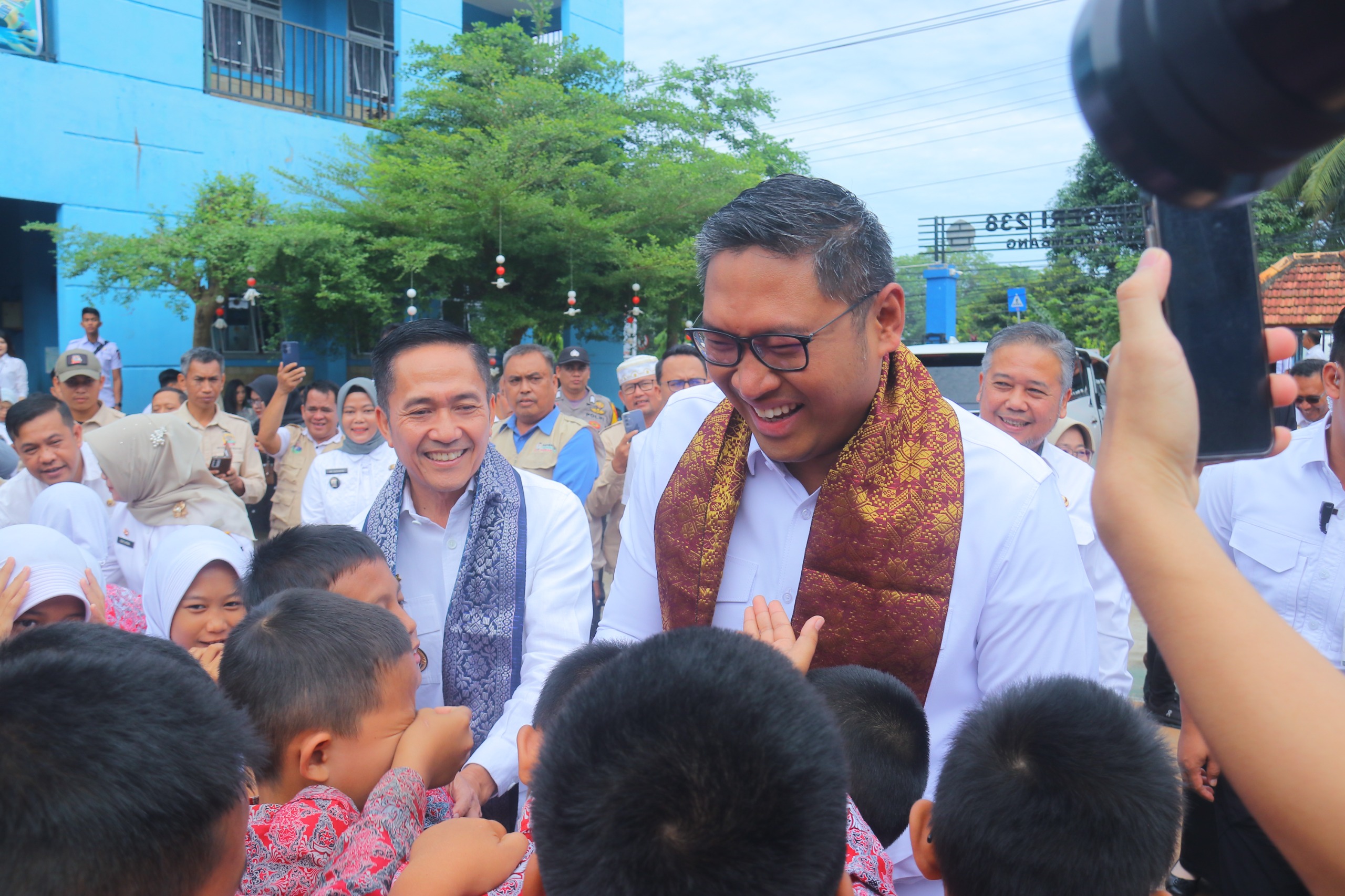 Wamen Pertanian Pastikan Makanan MBG Aman dan Bergizi, Anak-anak Jadi Suka Sayur