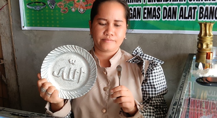 Heboh! Toko Perak di OKI Didatangi Warga Jual Warisan Lama 