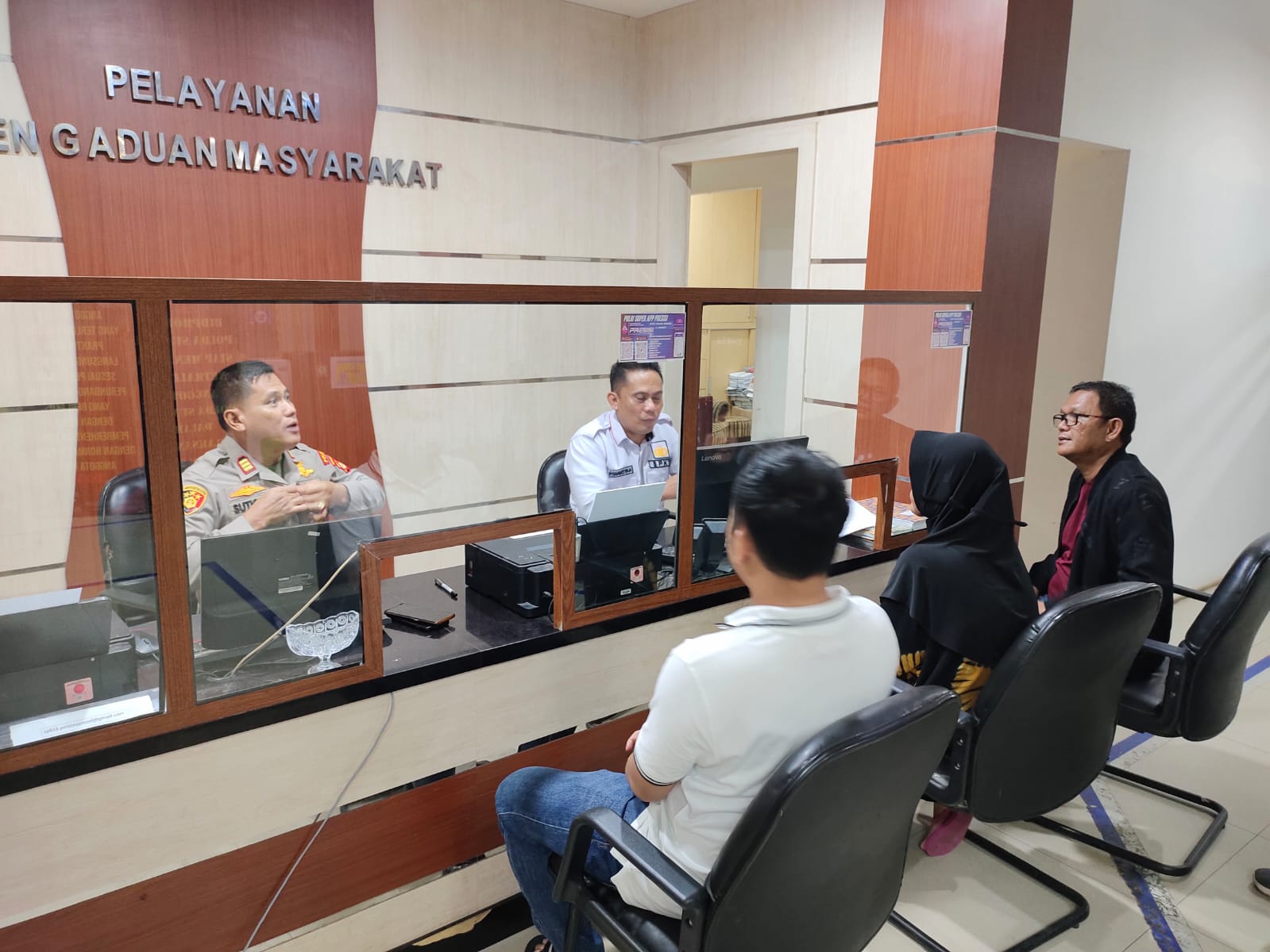 Istri Oknum Polisi yang Mobilnya Dirampas Debt Collector di Parkiran Mall Resmi Lapor ke Polda Sumsel