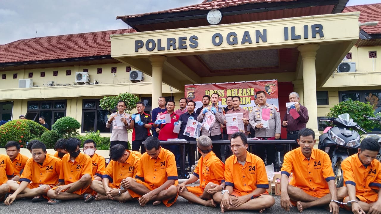 Polres Ogan Ilir Ungkap Delapan Kasus dan 10 Tersangka dari Operasi Sikat Musi Tahun 2022