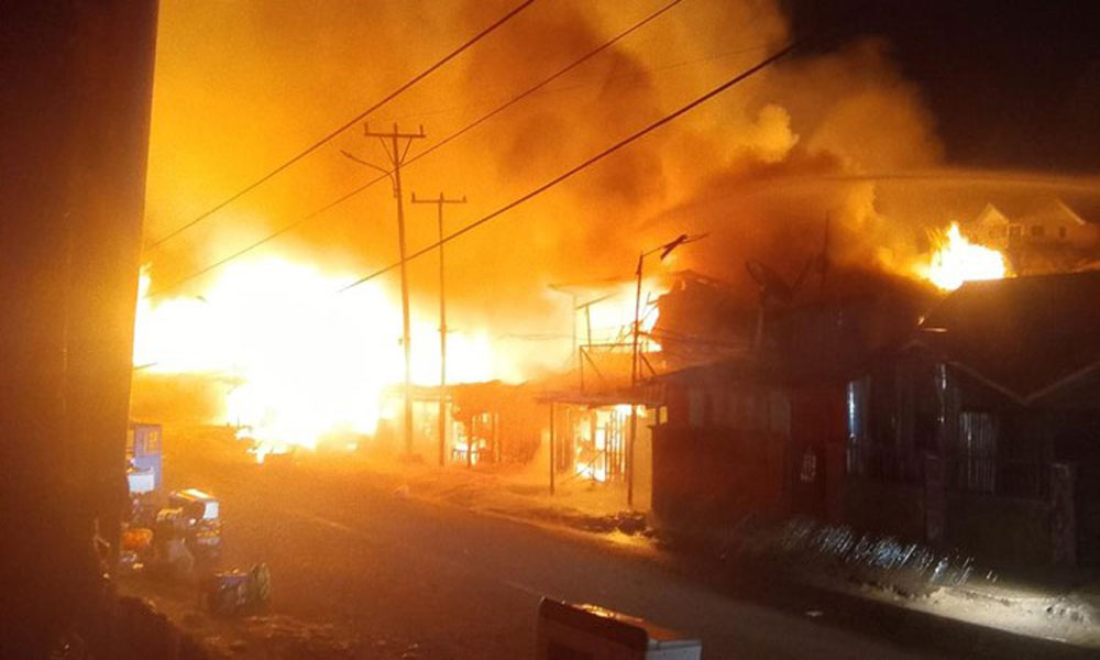 Kebakaran Hebat Landa Pasar Paniai, 11 Orang Tewas 