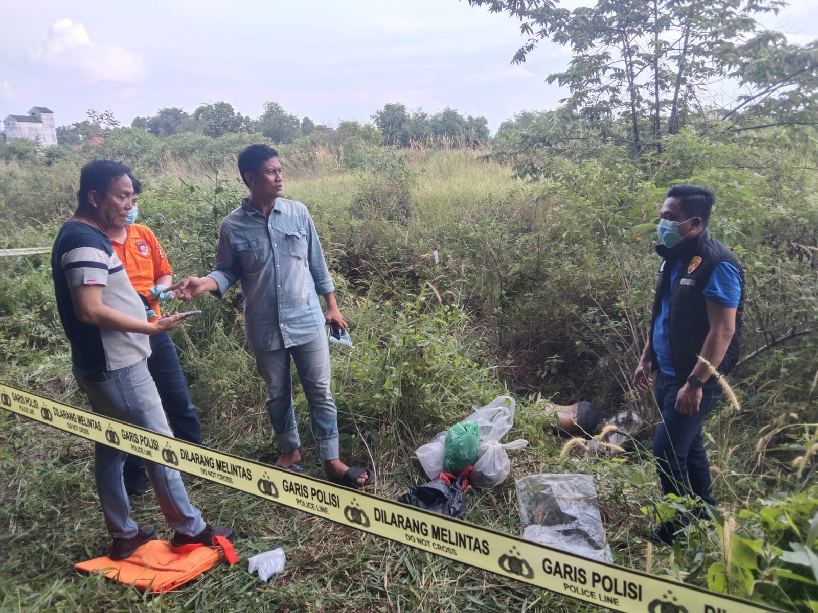Mayat Laki-Laki Tanpa Baju Ditemukan di Bawah Jembatan Jalan Tol Kayuagung OKI