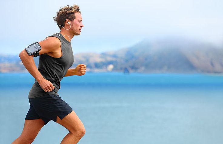 Bukan Cuma Bakar Kalori, Ini Manfaat Olahraga Lari Bagi Kesehatan Fisik dan Mental