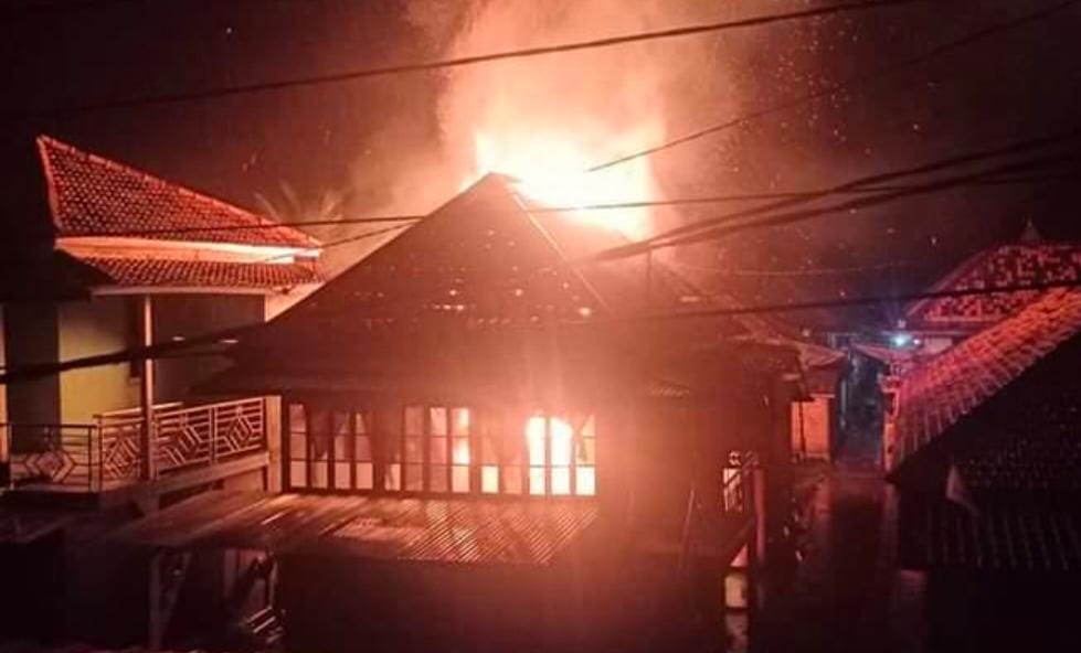 Pemkab Muba Bantu Korban Kebakaran di Sanga Desa