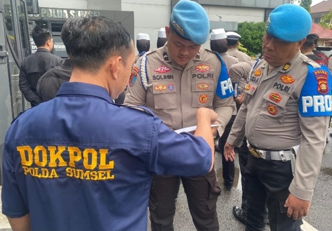 Polda Sumsel Siaga Penuh! Apel Hari Ke-2 Ops Lilin Musi 2025 Tekankan Pengamanan Nataru Humanis