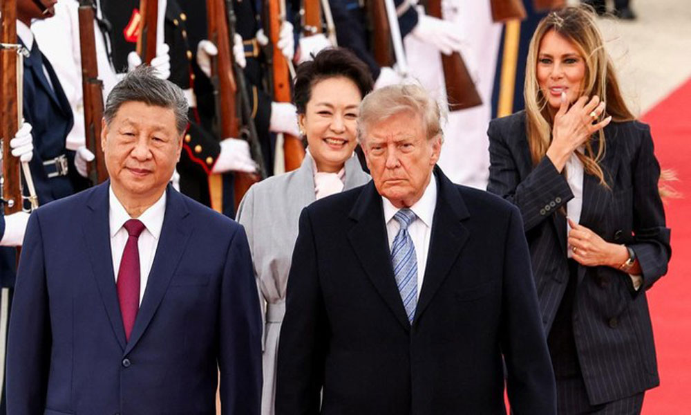 Tepati Janji, Trump Sambut XI Jinping di Bandara, 2 Jet Tempur Melintas