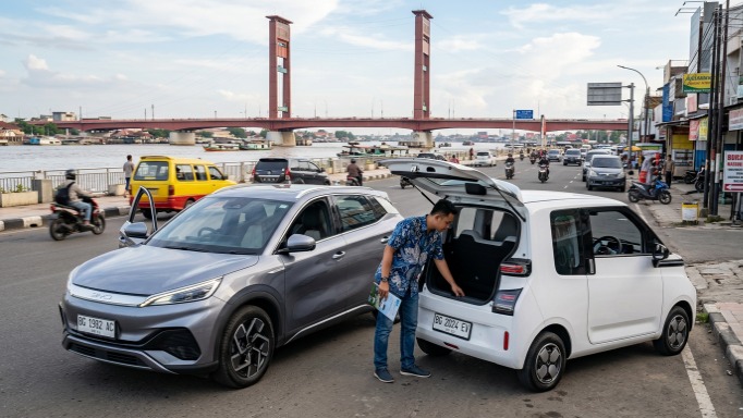 BYD Atto 1 vs Wuling Air EV, Mana Mobil Listrik yang Lebih Cocok Dipakai Harian di Palembang?
