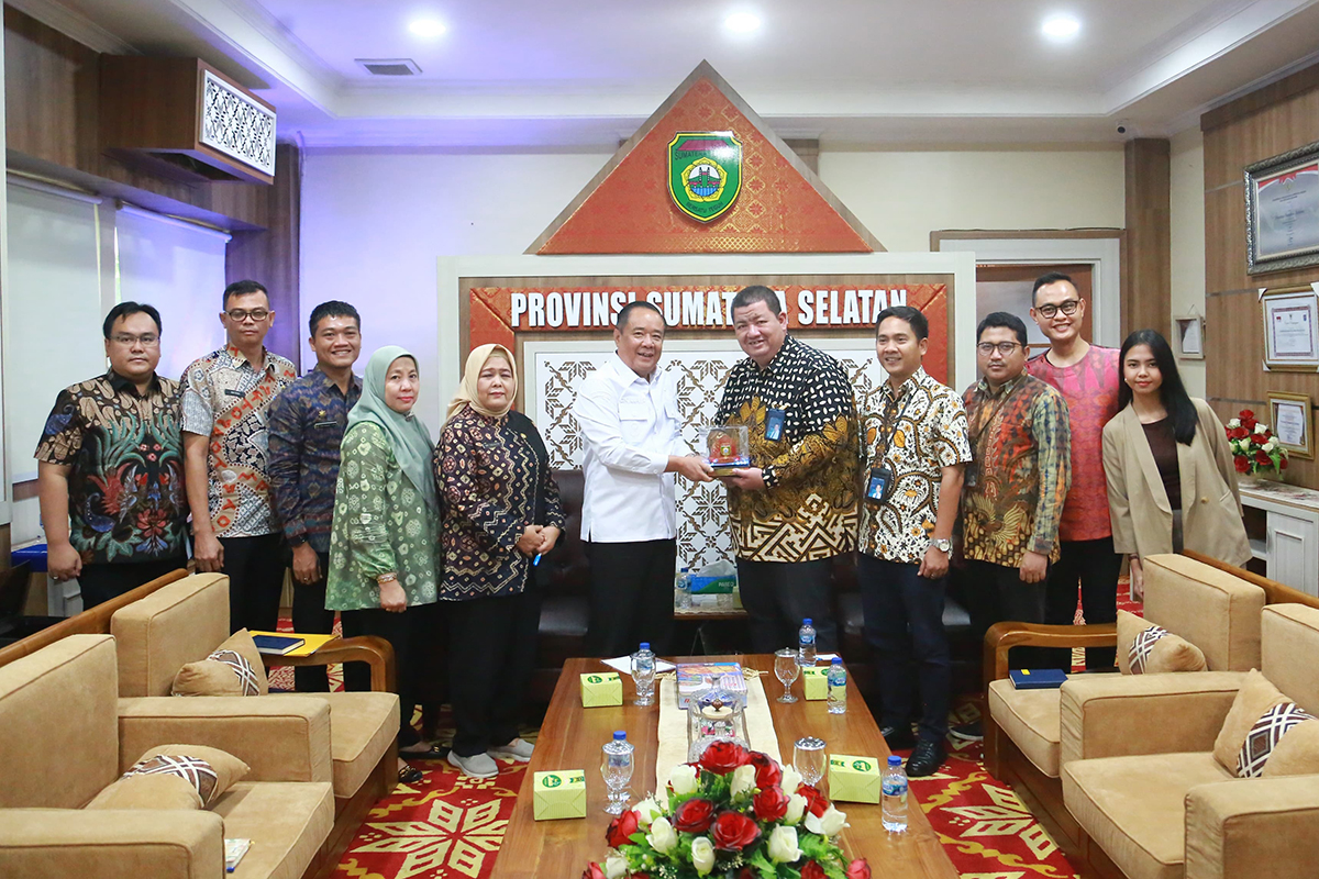 Dorong Pertumbuhan UMKM, Wagub Cik Ujang dan PT Jamkrindo Bahas Kolaborasi Strategis
