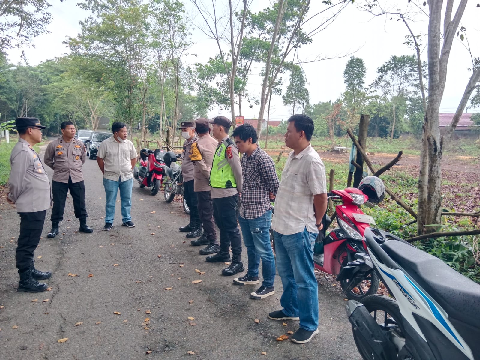 Antisipasi Blokir Jalan Terulang, Satpol PP dan Polisi Berjaga di Sekitar SMK Negeri 3 Kayuagung 