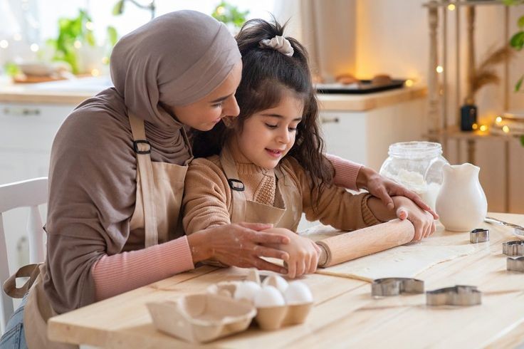    Tanamkan Hal Ini untuk Mendidik Anak Perempuan yang Cerdas Dunia Akhirat