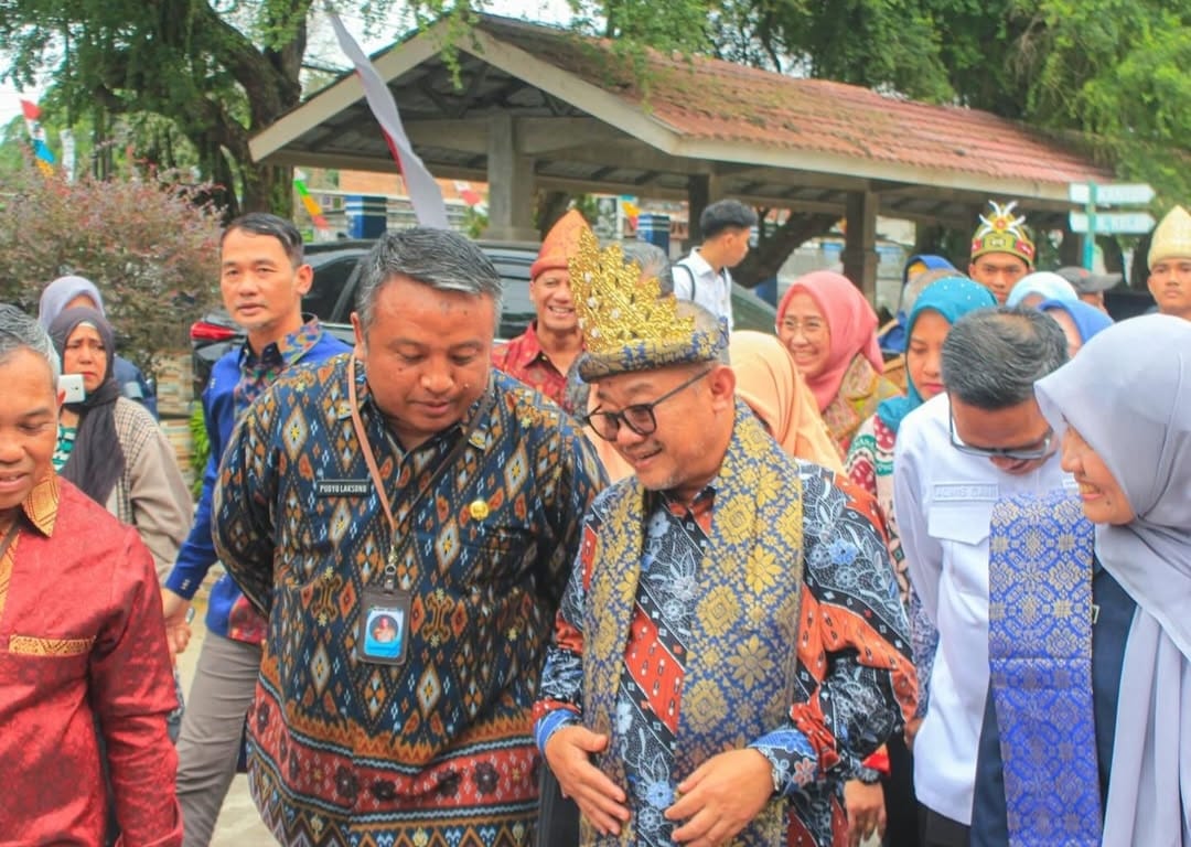 Mendikdasmen RI Kunjungi SMAN 1 Indralaya Ogan Ilir, Resmikan Program Revitalisasi Pendidikan