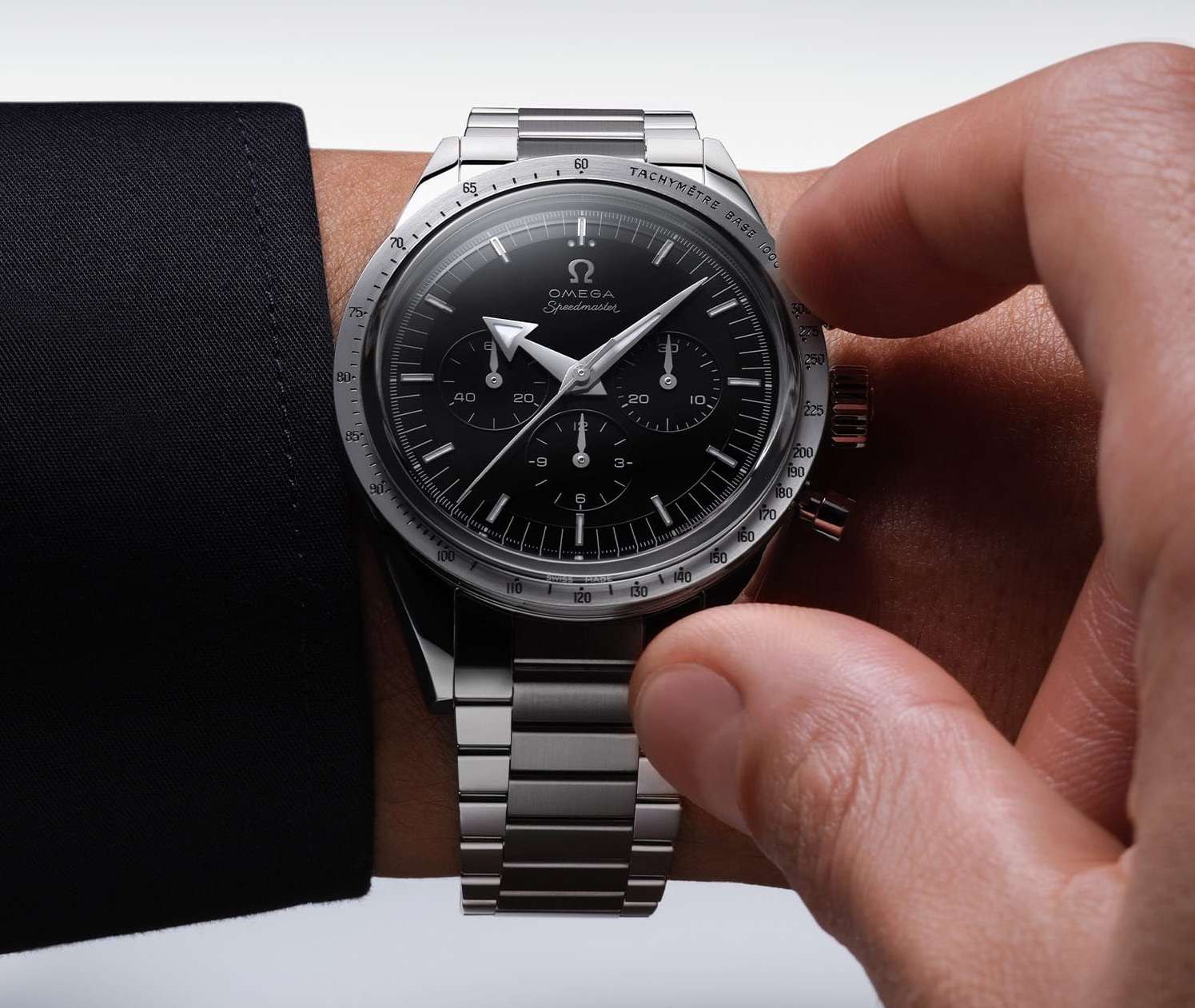   Omega Speedmaster Kaliber 321 Canopus Gold Mengadaptasi Tampilan Historis Speedmaster 1957