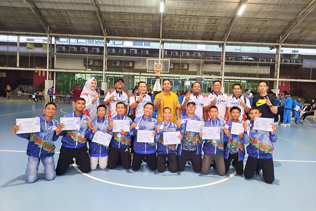 Tim Popda Basket Putra Muara Enim Raih Perak