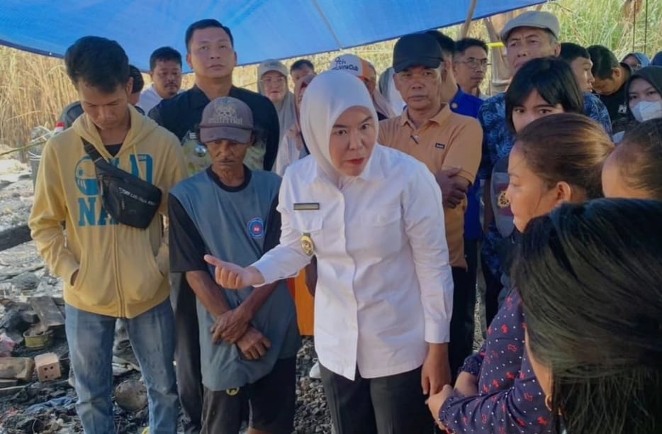 Wawako Palembang Tinjau Lokasi Kebakaran di Ilir Barat I, Saropi : Uang Rp30 Juta Ikut Terbakar