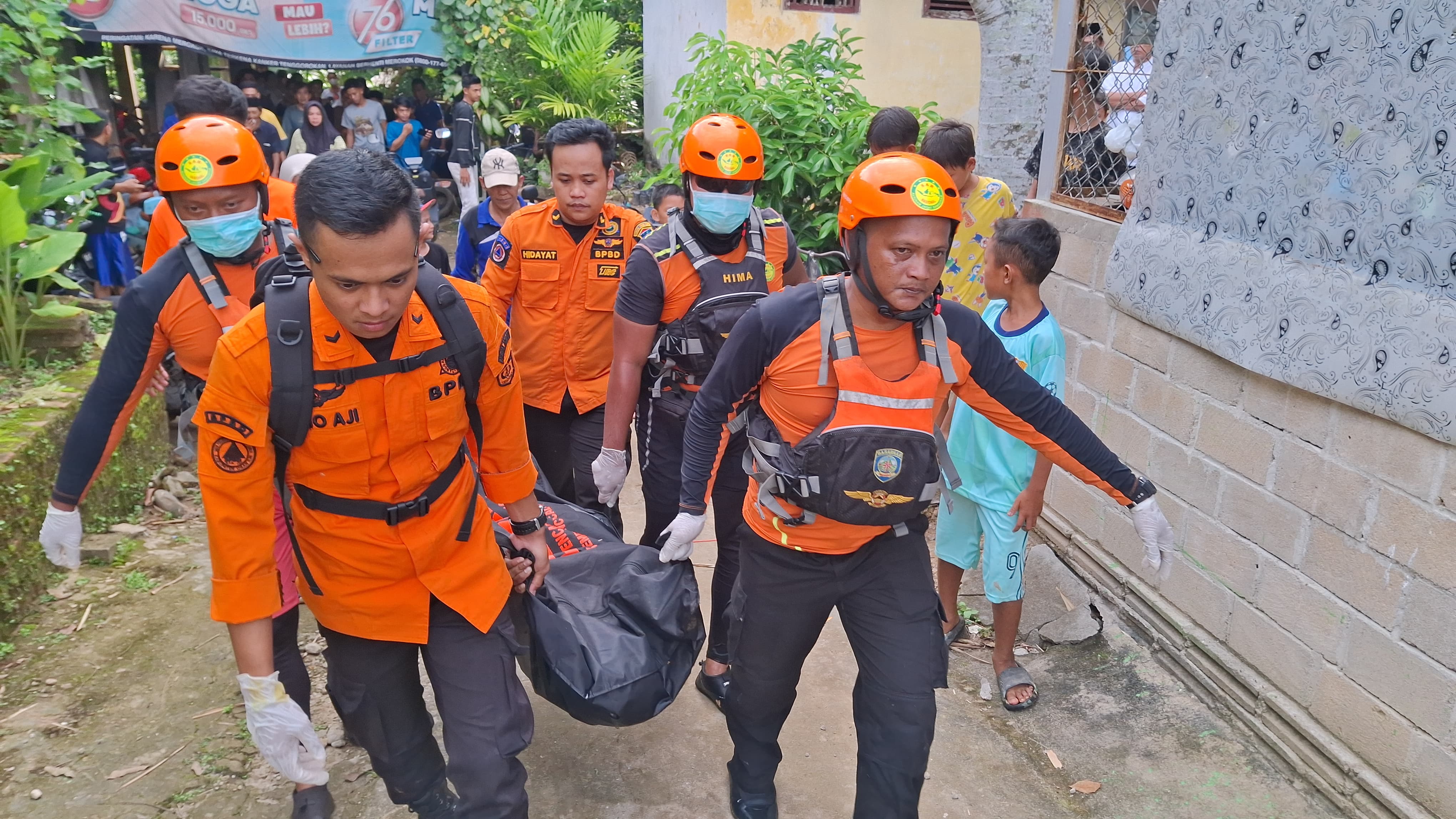 Korban Perahu Karam di Rantau Panjang Ulu Ogan Ilir, Akhirnya Ditemukan Tim SAR Gabungan Sejauh 15 Kilometer