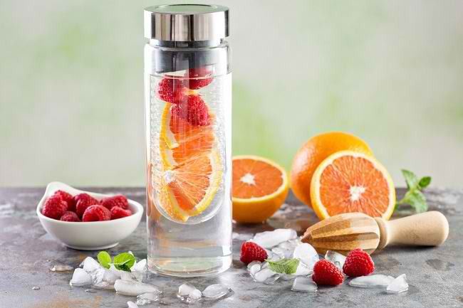 Menyegarkan dan Menyehatkan, Ini 7 Manfaat Infused Water Untuk Tubuh