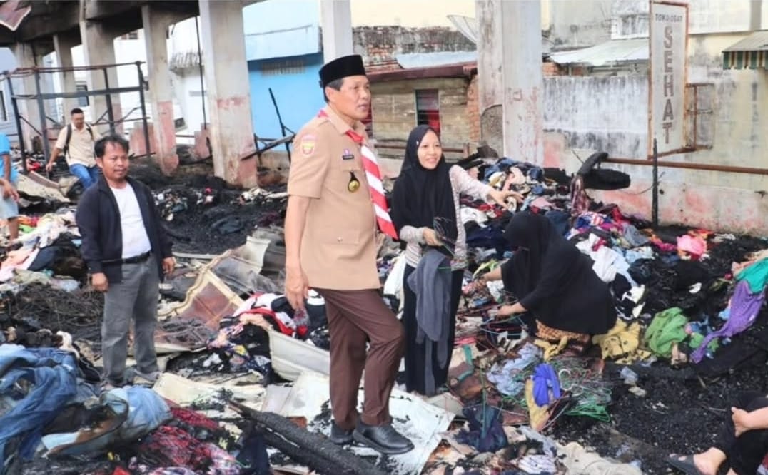 Pasca Kebakaran Pasar Inpres Muara Enim, Bupati di dampingi Kajari Siapkan Santunan dan Relokasi Pedagang