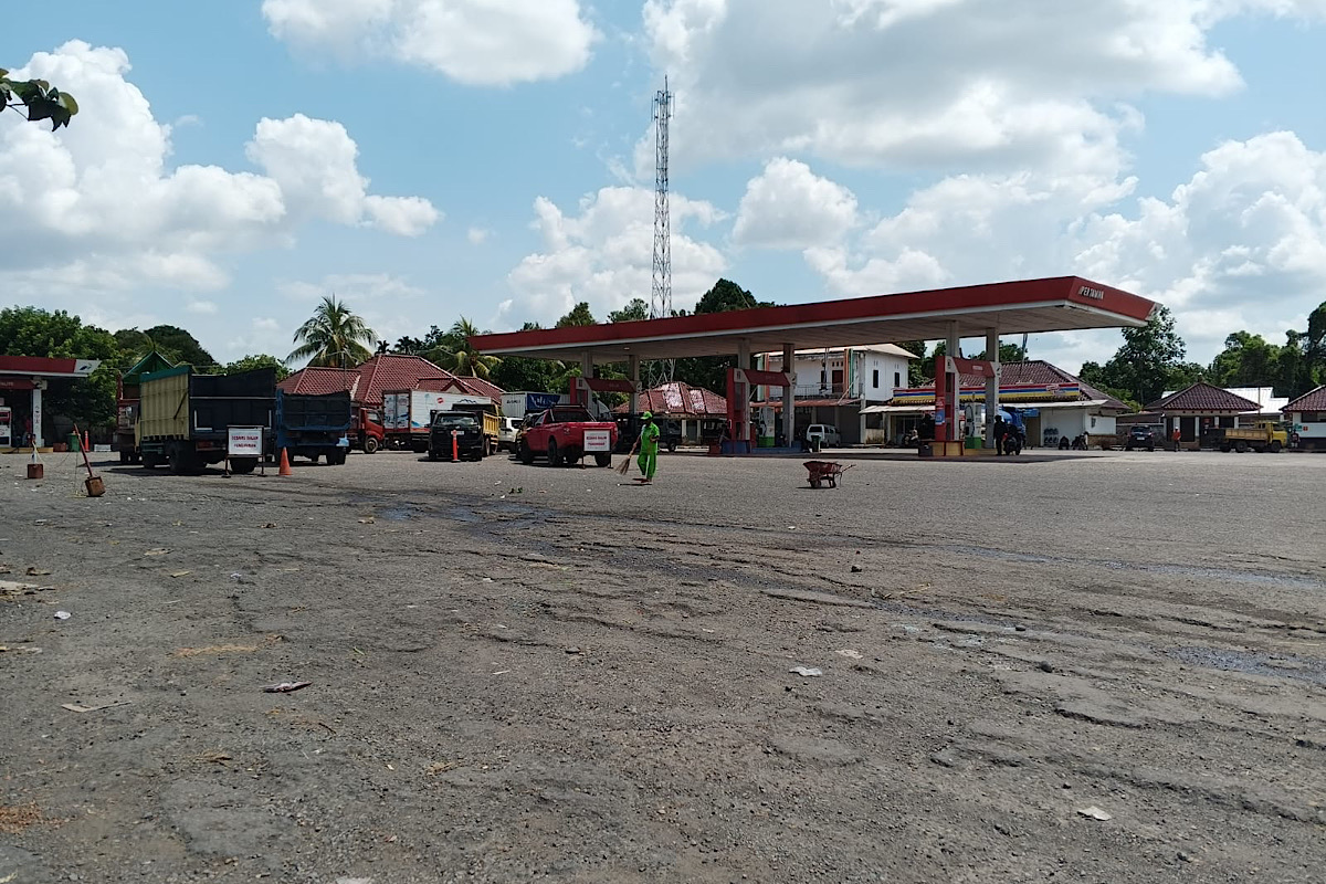 Pasca Penyesuaian Harga BBM Non Subsidi, Antrian di SPBU Muara Enim Masih Normal