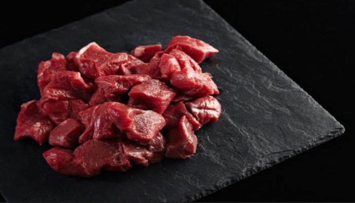 Daging Kurban Bau Prengus dan Keras? Simak Tips Masak agar Empuk dan Tidak Bau